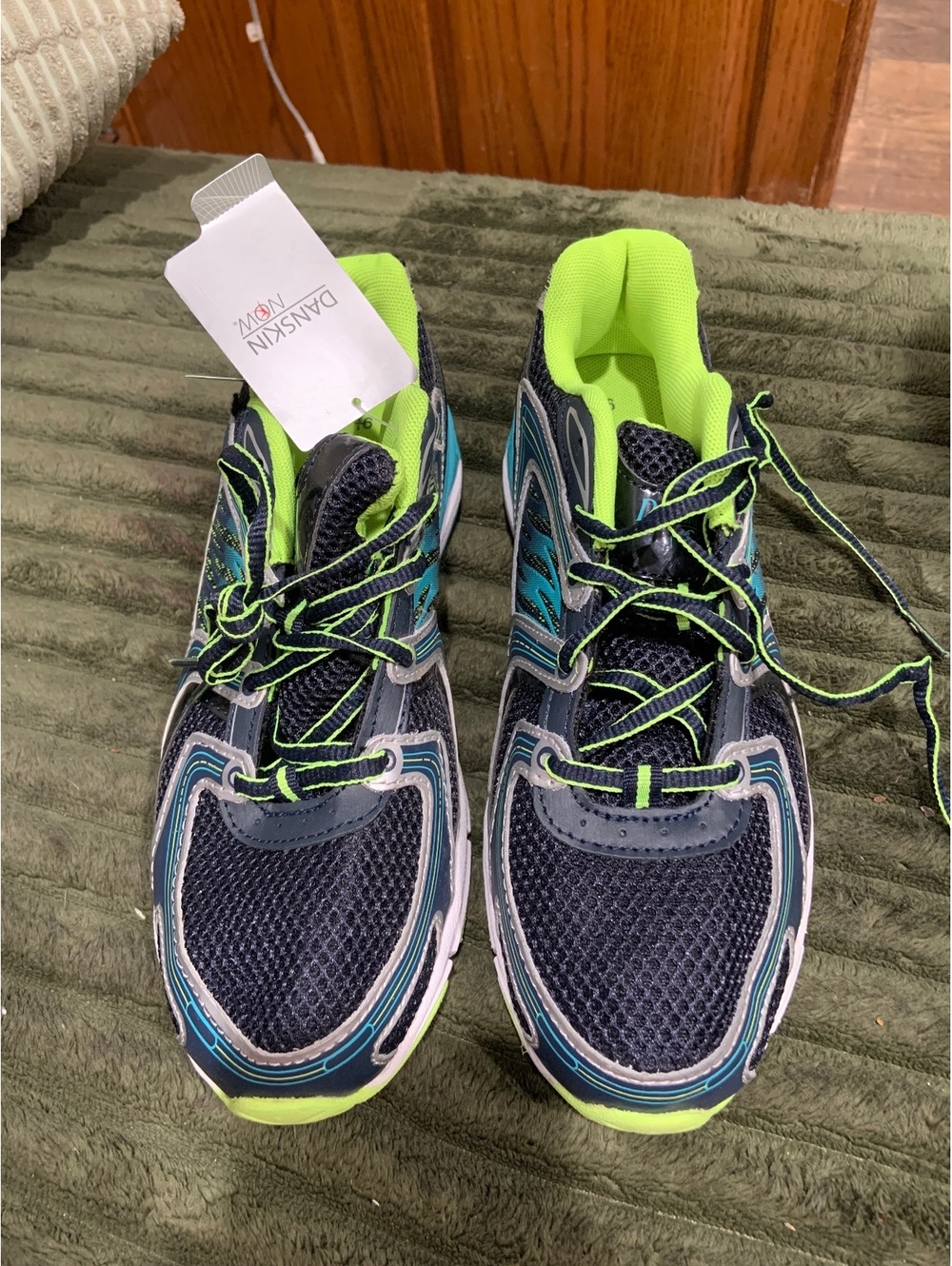 Daskin navy and neon green athletic shoes